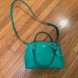 Adorable Coach Crossbody Handbag